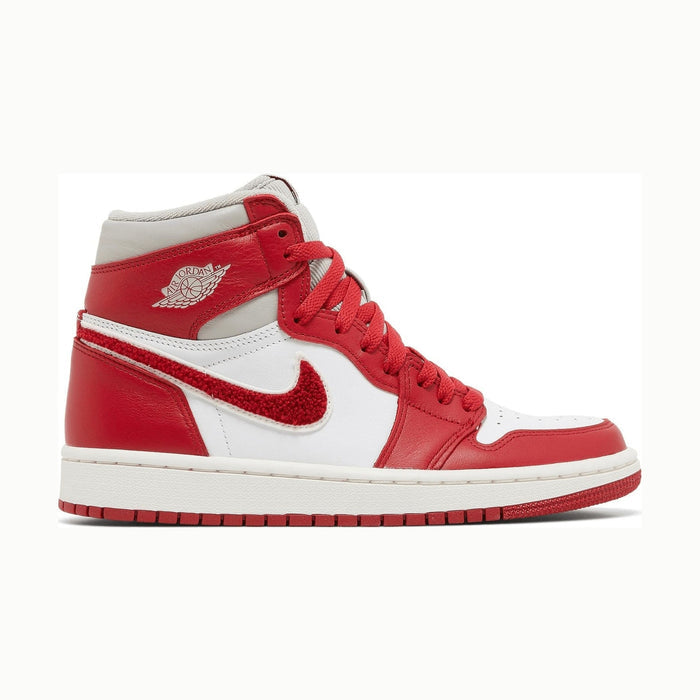 Jordan 1 Retro High OG Varsity Red (W)