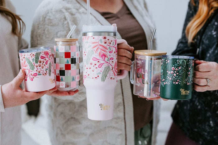 14oz HOLIDAY INSULATED MUG IN HOLLY JOLLY GREEN SPRIG - Love Marlow