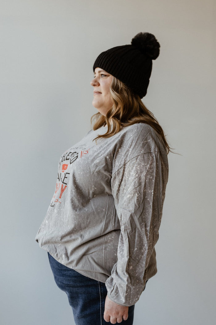 "MADE MY LIST CHECKED IT TWICE ALL ARE NAUGHTY NONE ARE NICE" GRAPHIC TEE - Love Marlow