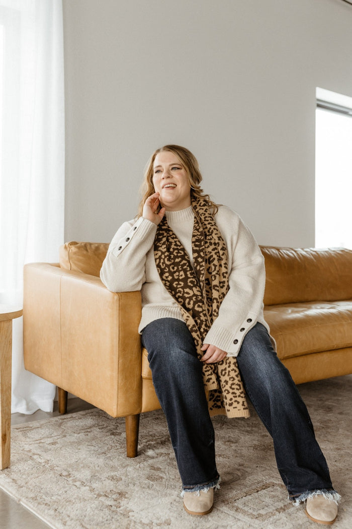 ANIMAL PRINT KNIT SCARF - Love Marlow