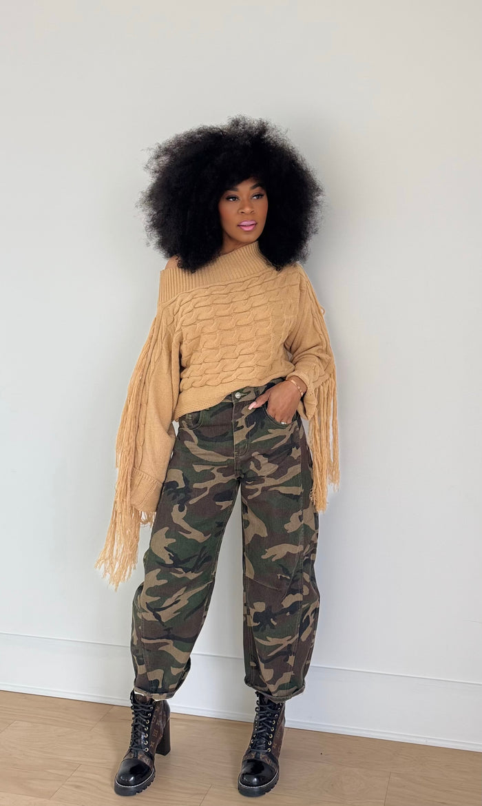 Barrel camo jeans