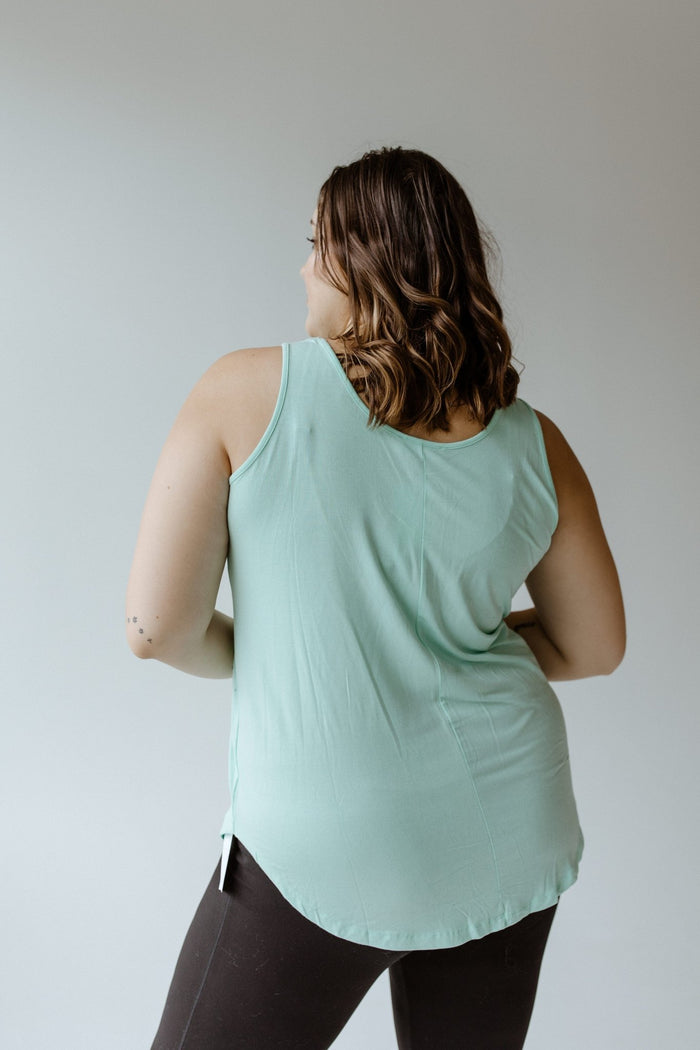 BASIC ROUND NECK TUNIC TANK IN ARUBA - Love Marlow