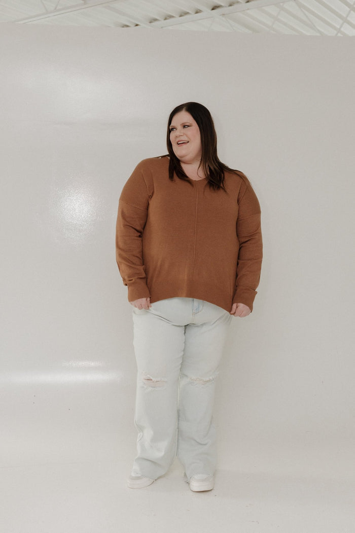 ESSENTIAL V - NECK FRONT SEAM SWEATER – URBAN BRONZE - Love Marlow