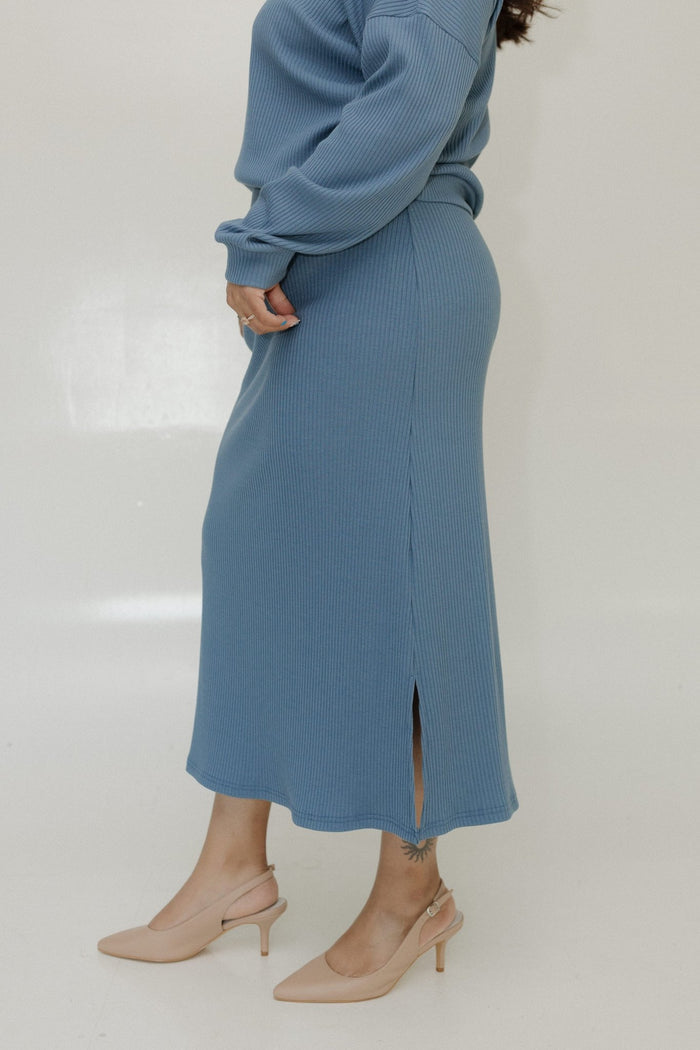 RIBBED KNIT MIDI LENGTH PENCIL SKIRT IN ADRIFT - Love Marlow