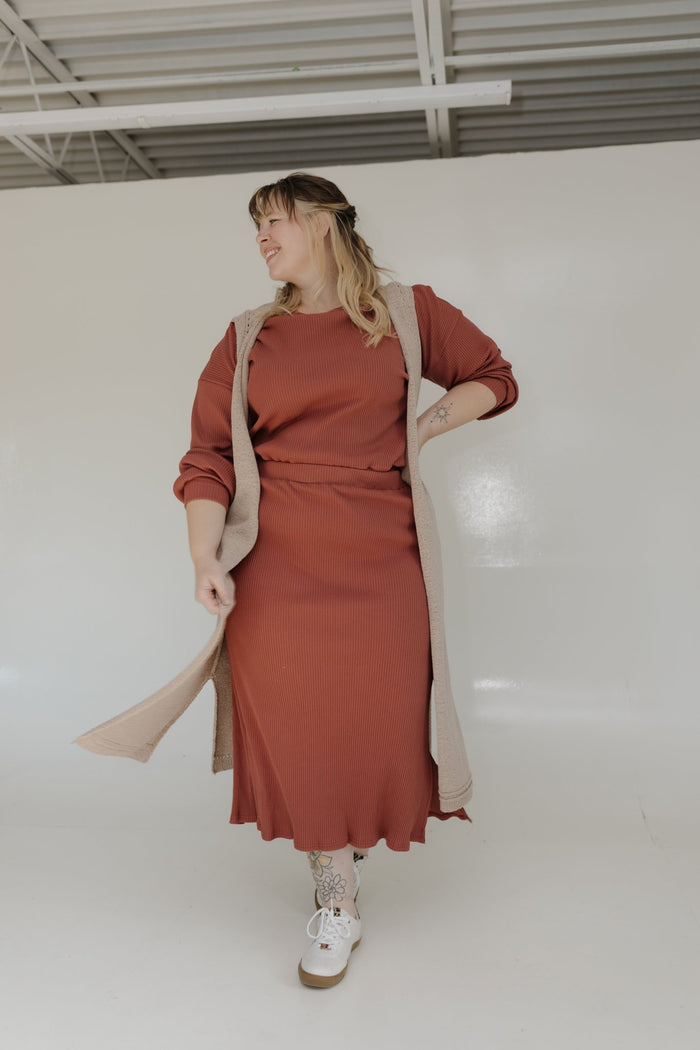 Ribbed Knit Midi Pencil Skirt – Smokey Rosewood - Love Marlow