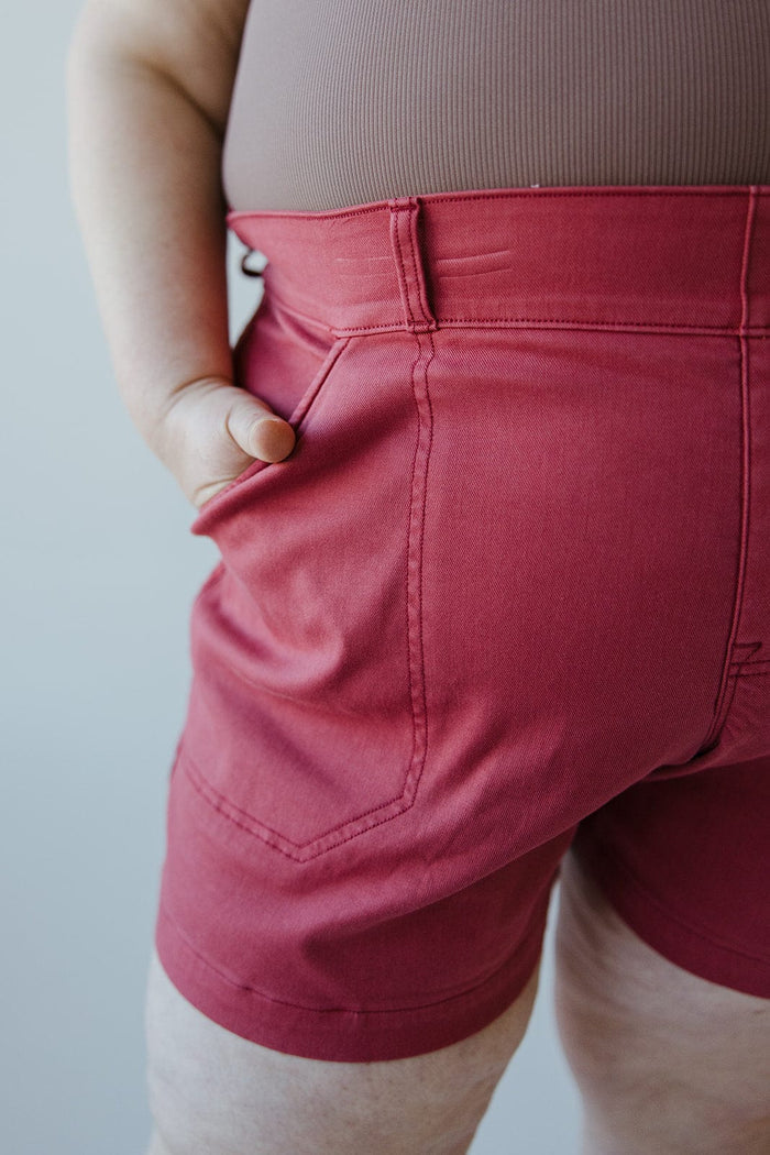 Spanx® STRETCH TWILL SHORTS 6" IN WILD ROSE - Love Marlow
